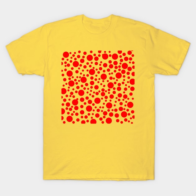 kusama yayoi inspired pattern T-Shirt by tomrothster